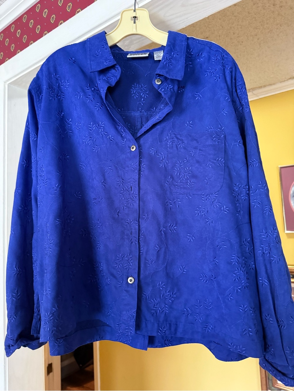 Chico's cobalt blue embroidered button down shirt size 3 or XL